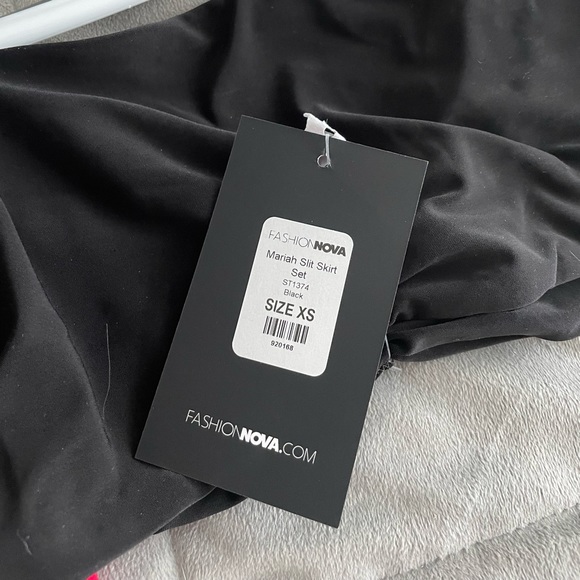 Two bralette type shirts (Size S and XS) Red and Black from Fashion Nova. - Picture 4 of 6